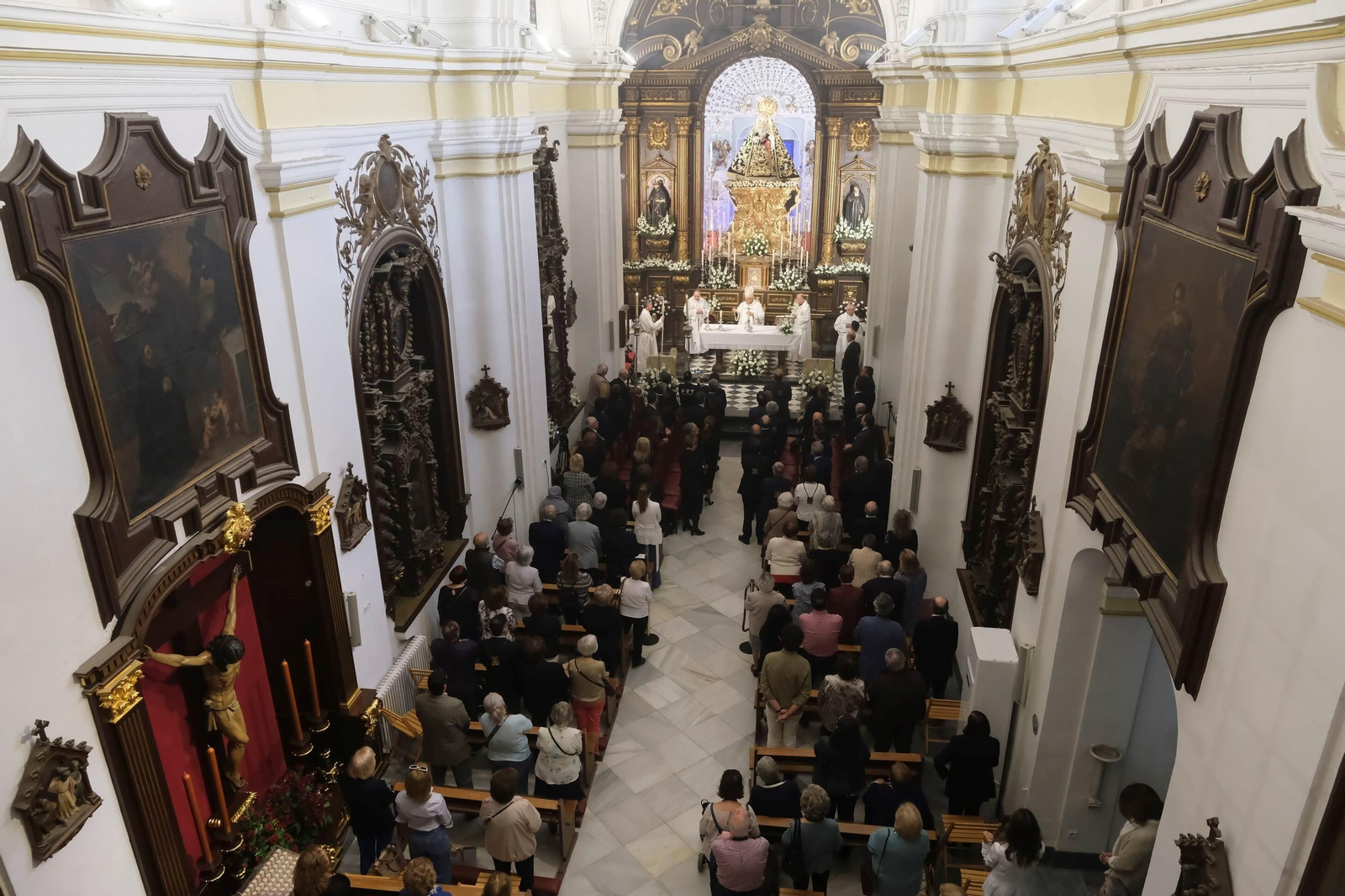 La celebración del Viernes de Dolores en Córdoba, en imágenes