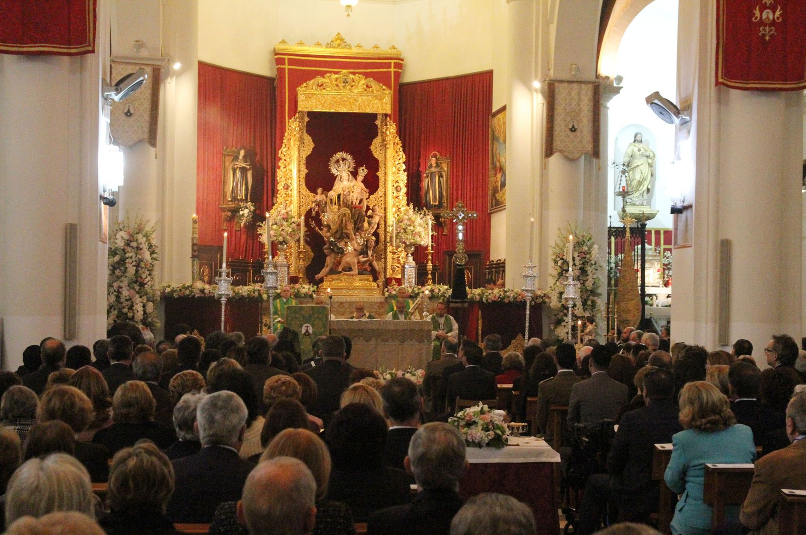 Imágenes de la bendición de la Virgen del Carmen