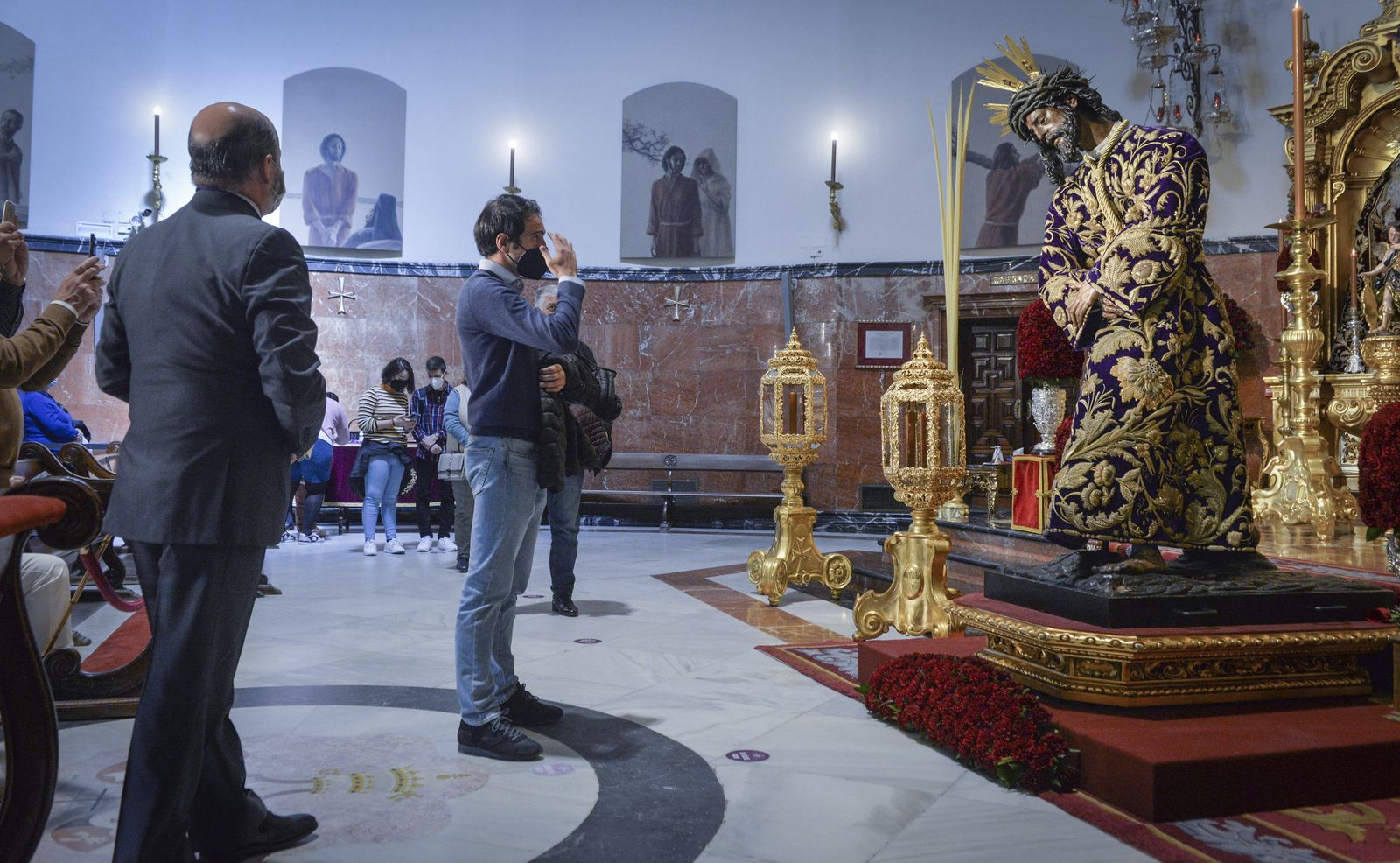 El Besamanos a Nuestro Padre Jesús del Gran Poder, en imágenes