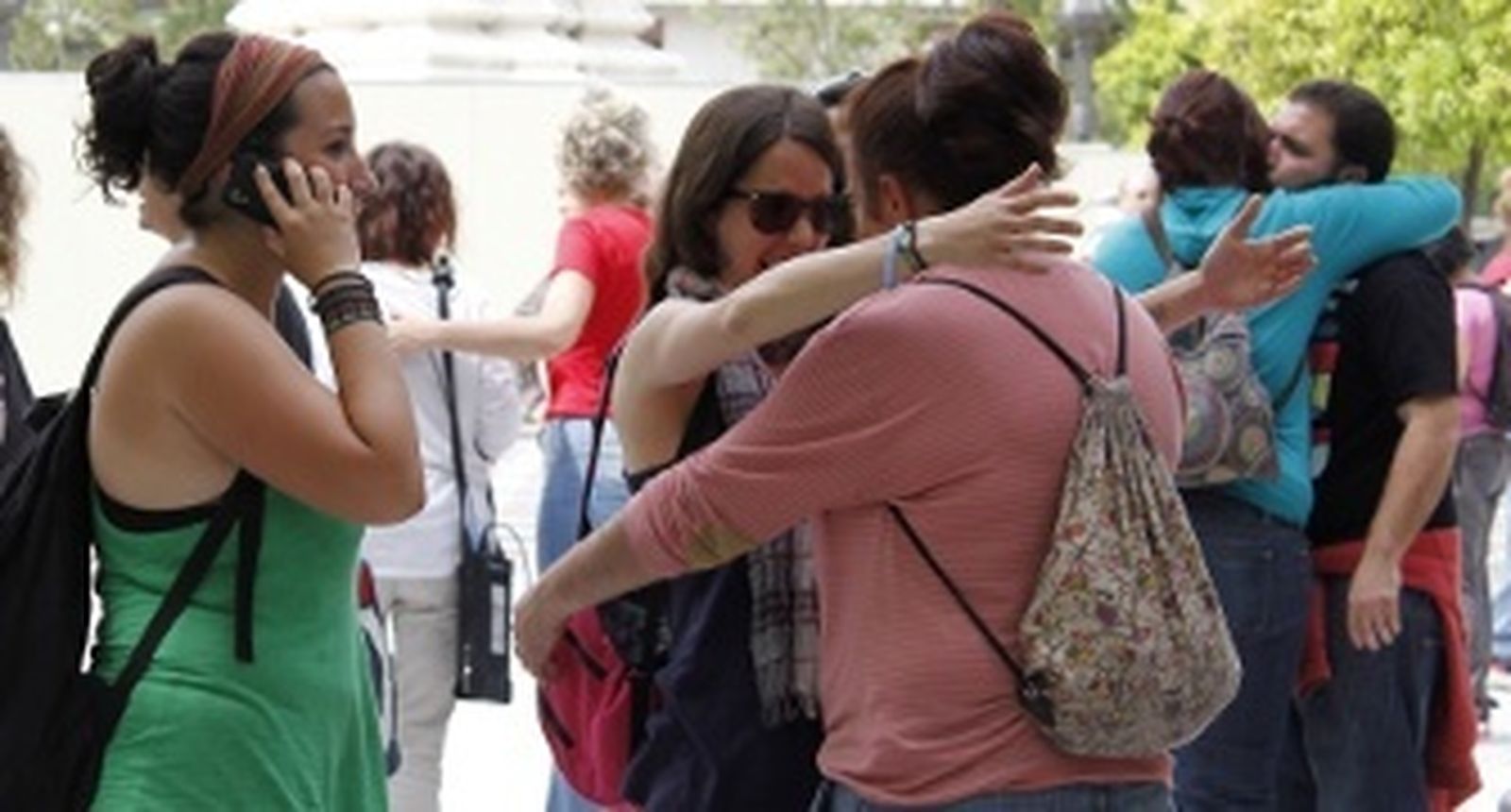 Alegría de las familias de la Corrala por el primer realojo en abril. / Rocío Sosa