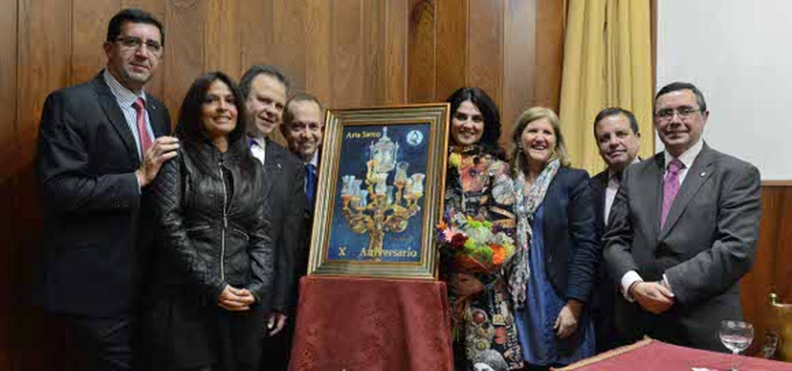 El cartel del décimo aniversario