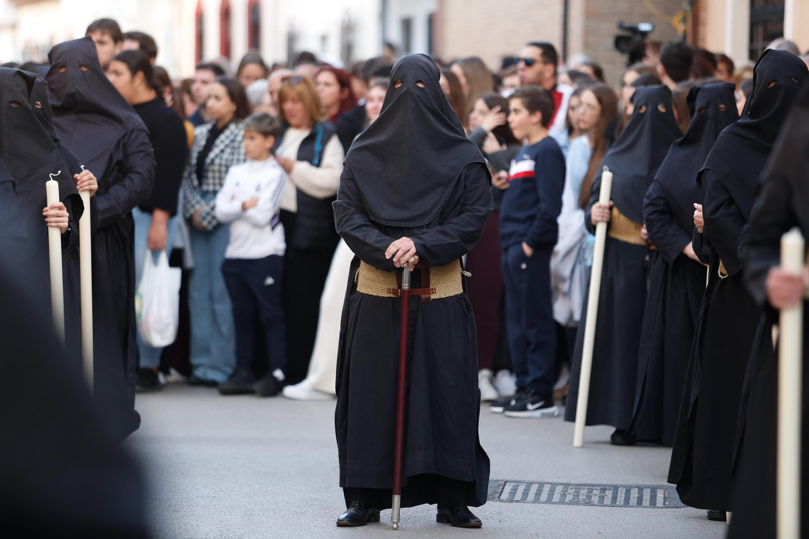 Fotos del Lunes Santo en La Línea: El Silencio