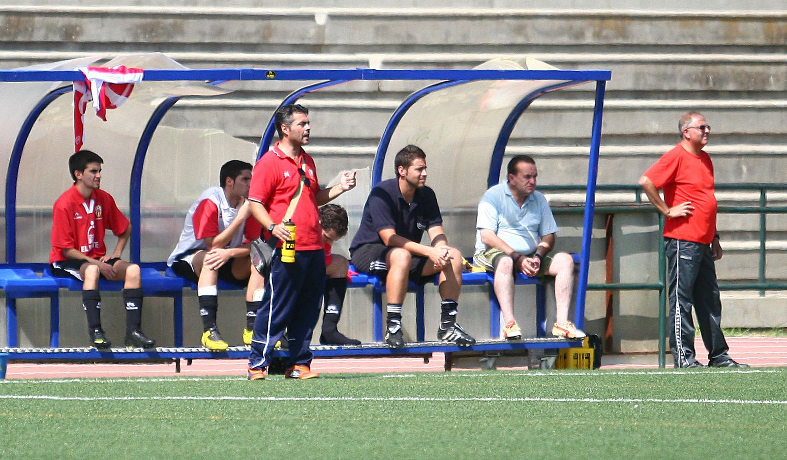 José Manuel Nevado no puede sentarse en el banquillo en los dos próximos partidos del Nerva.