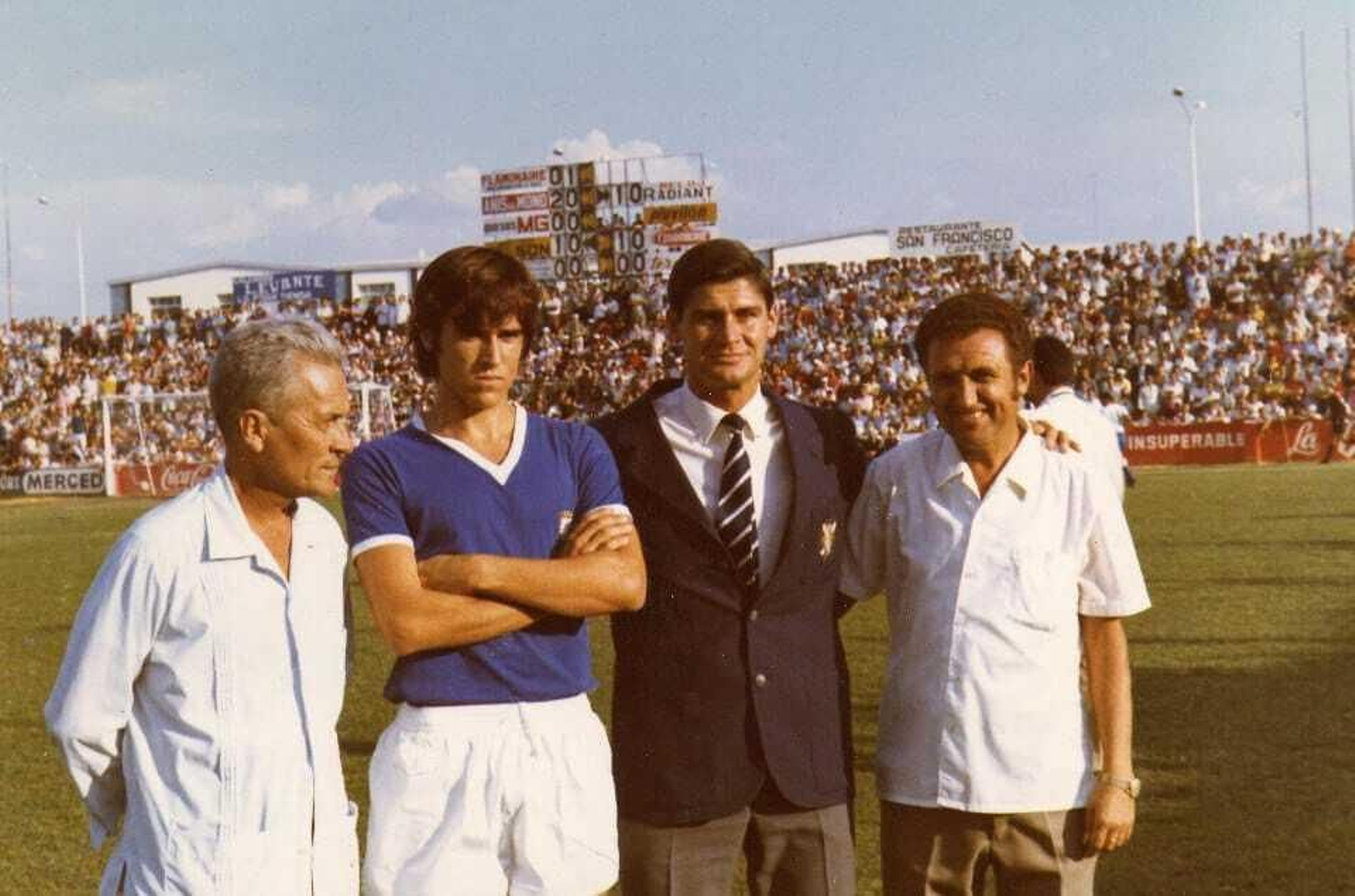 Rafa Verdú Beramendi, junto a García-Verdugo, en el centro, y su padre, Rafa Verdú, a la derecha. Rafa Verdú Beramendi, junto a García-Verdugo, en el centro, y su padre, Rafa Verdú, a la derecha.