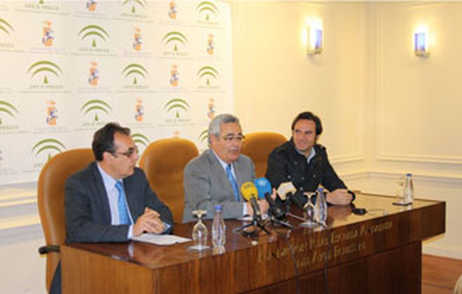 Los caballos de la Real Escuela, al son del piano de Manolo Carrasco