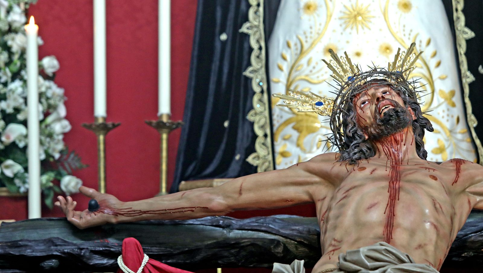 Imágenes de 'Besamanos' del Domingo 31 de marzo