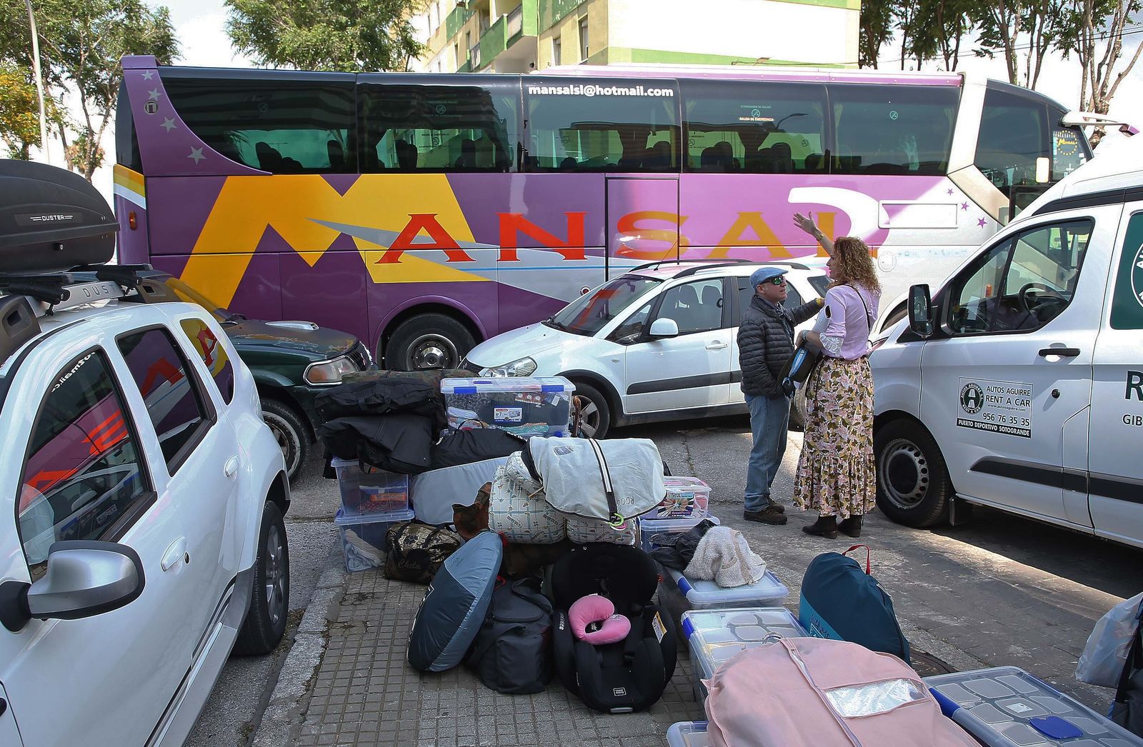 El inicio de la peregrinación hacia Almonte de la Hermandad del Rocío de La Línea en imágenes