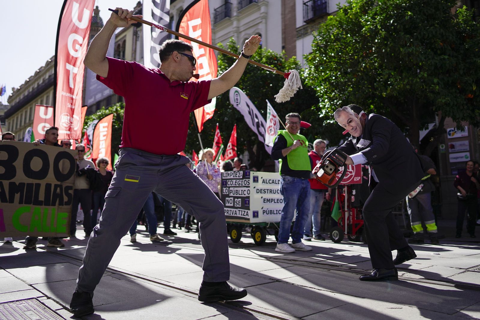 La manifestación de empleados municipales, en imágenes