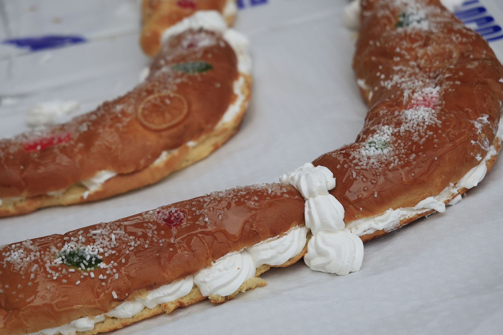 Las fotos del roscón de Reyes solidario en Algeciras