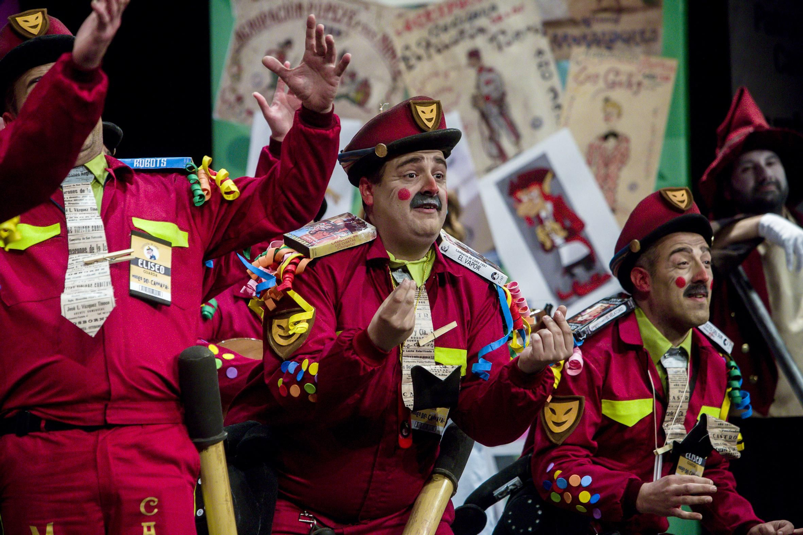 Chirigota Noche en el museo