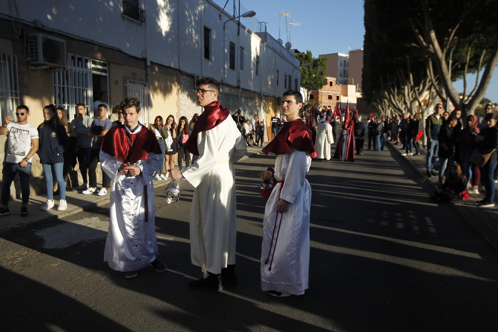 Imágenes de la Procesión del Camino por el Barrio de Araceli
