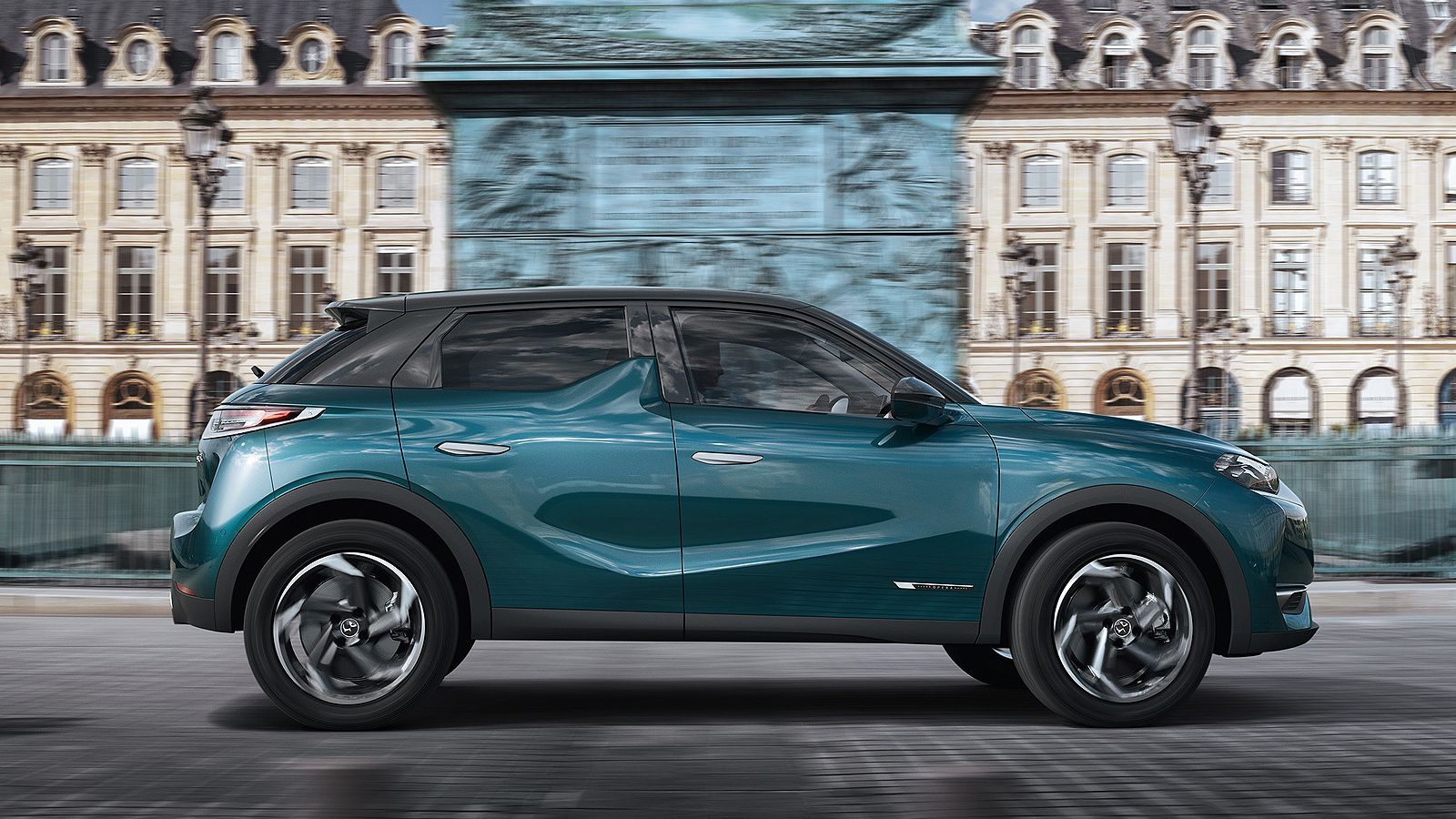 La variante eléctrica tendrá una batería con 50 kWh y una autonomía superior a los 300 km.