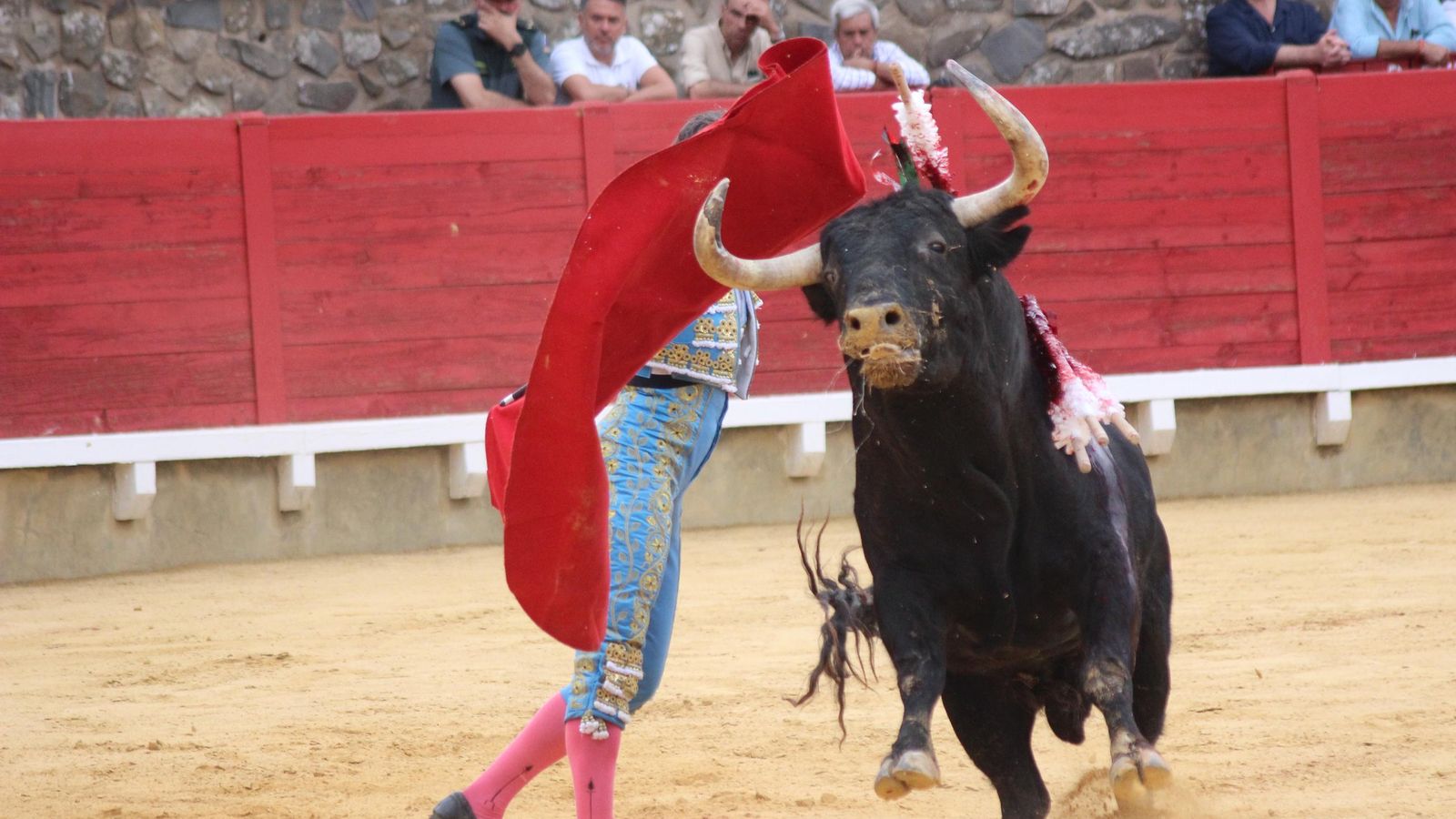 Curro Díaz frente a su primero
