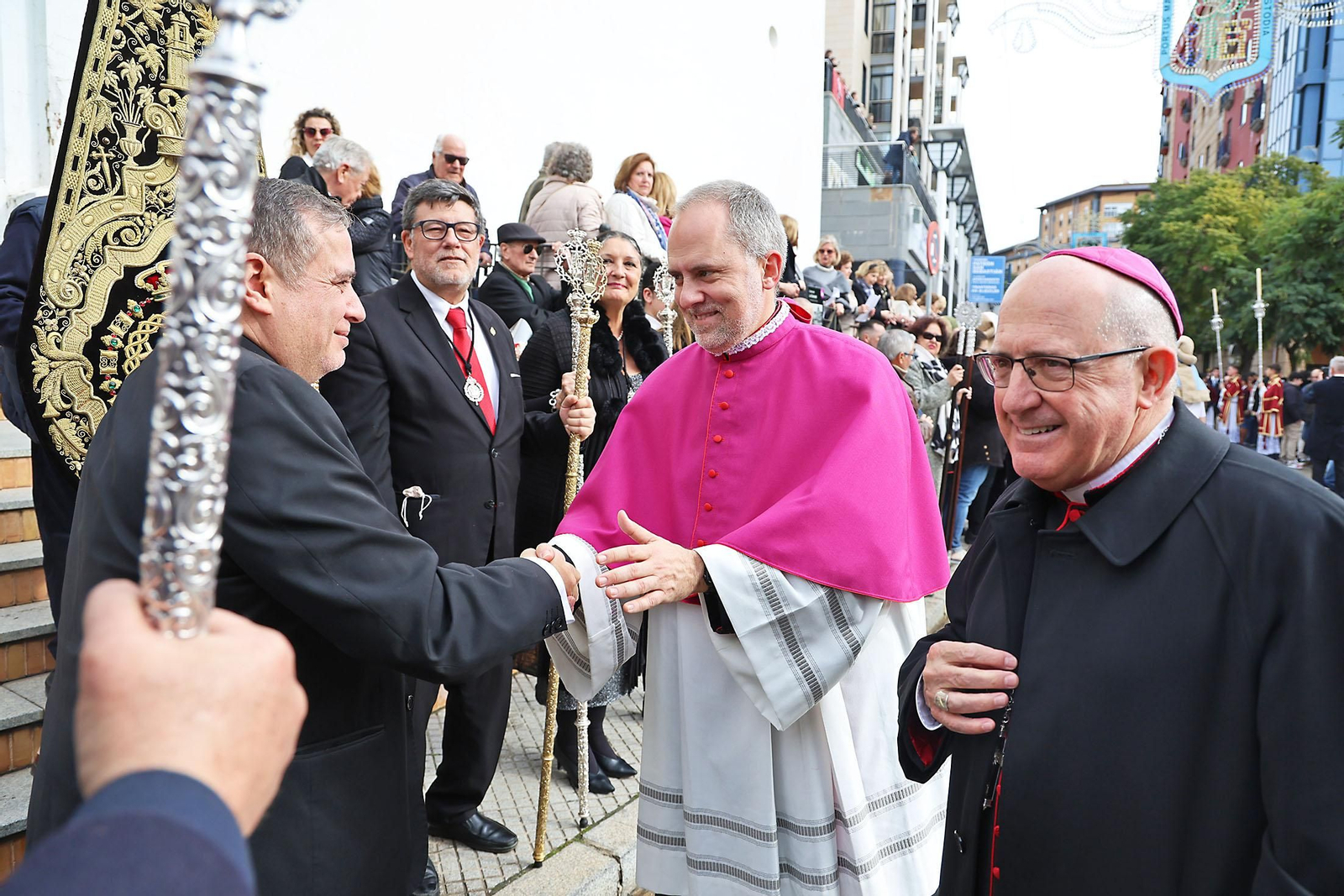 Imágenes de la procesión de San Sebastián por las calles de Huelva