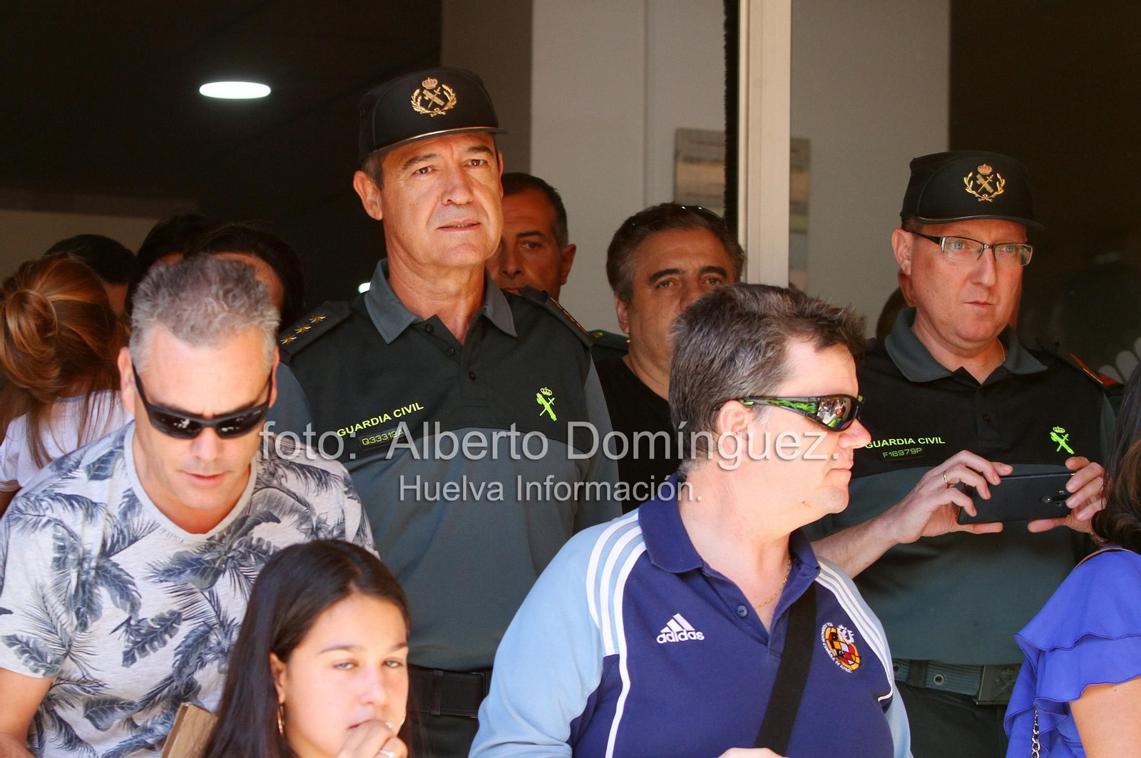 Imágenes de la expedición de Guardias Civiles de Huelva rumbo a Cataluña.