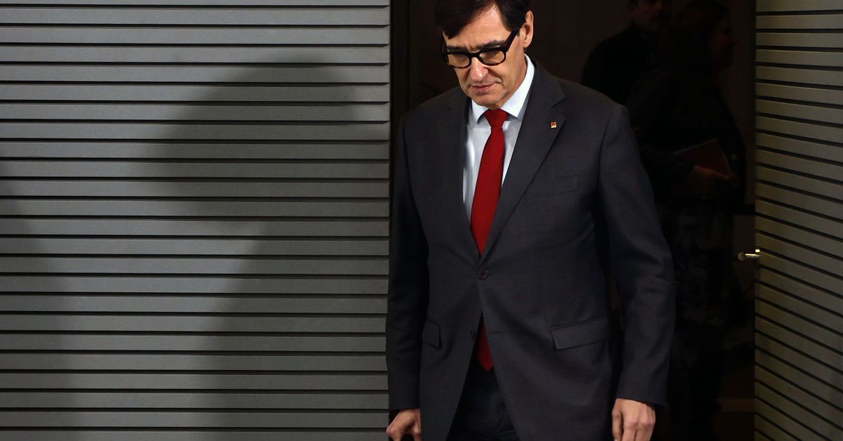 Illa se reincorpora este lunes "de forma progresiva" tras un mes de baja