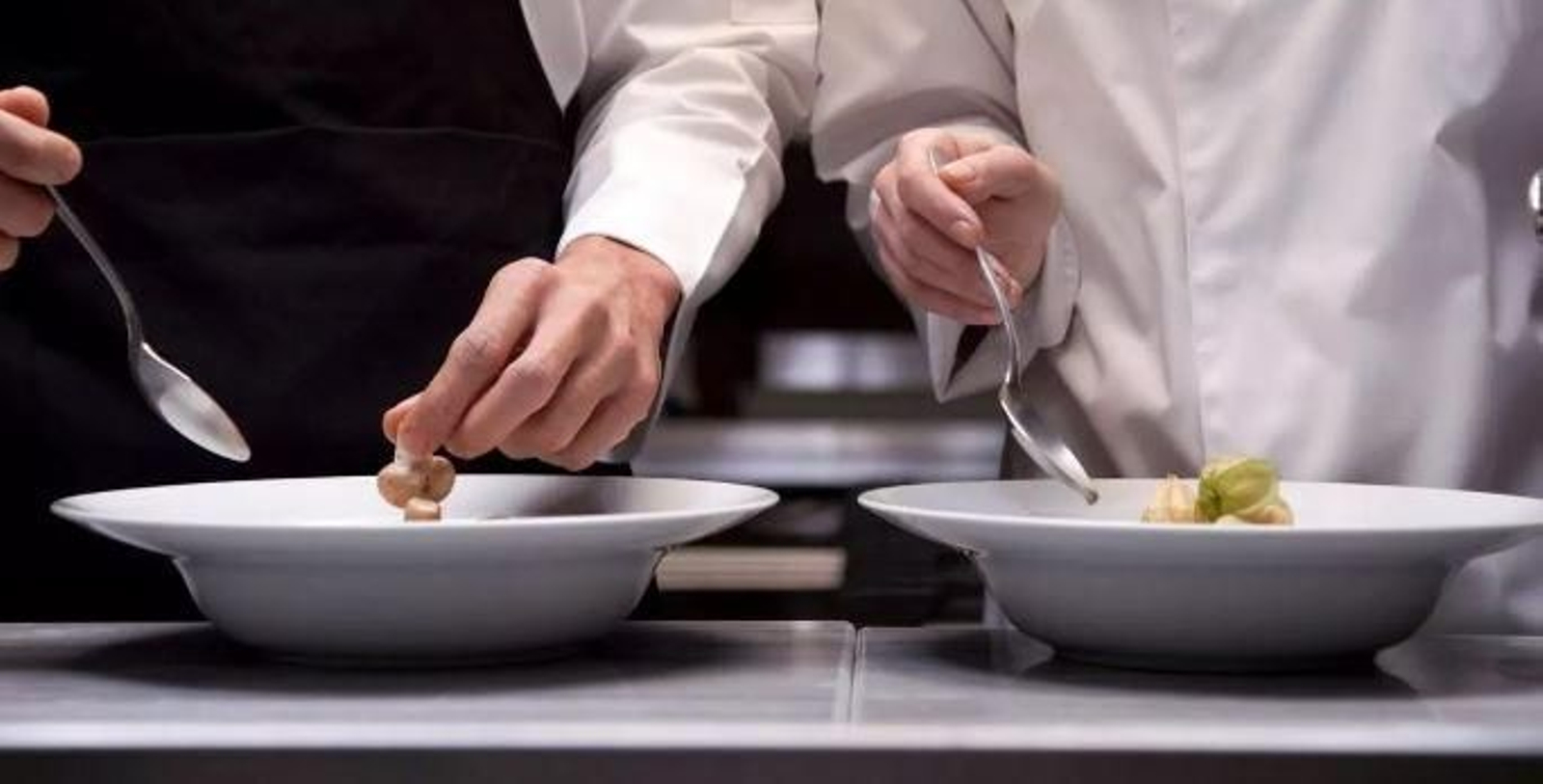 Chef en un restaurante.