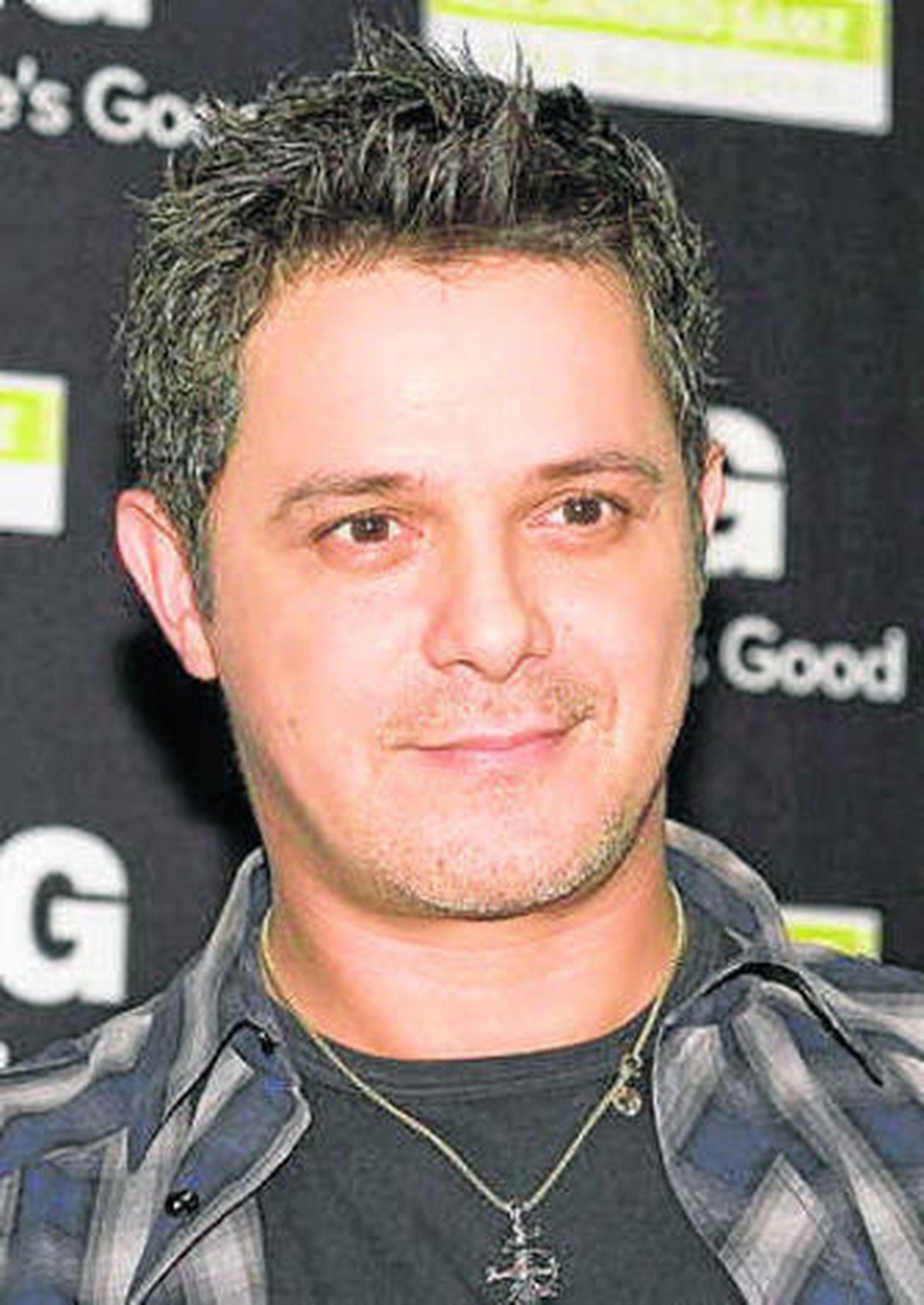 Surge una nueva amante de Alejandro