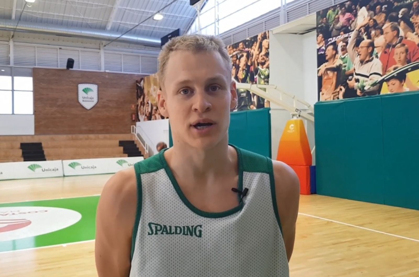 Salin habla en Los Guindos.