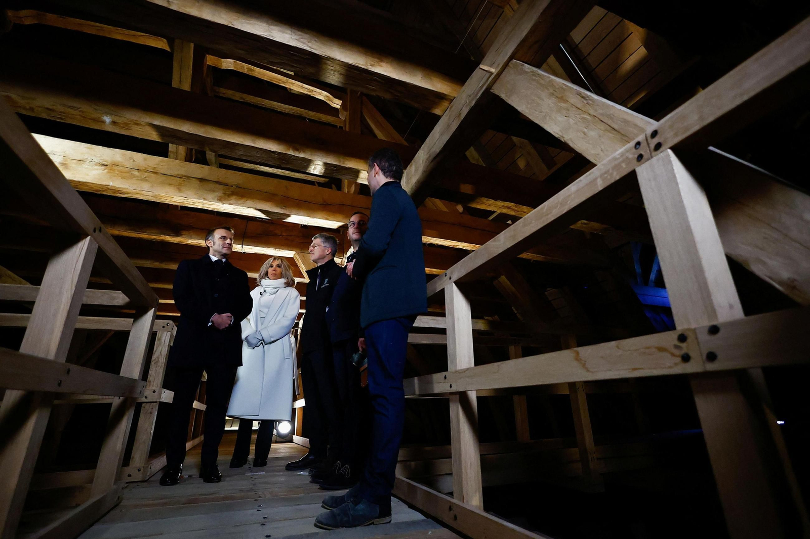 Así es el nuevo interior de Notre Dame tras la restauración Así es el nuevo interior de Notre Dame tras la restauración