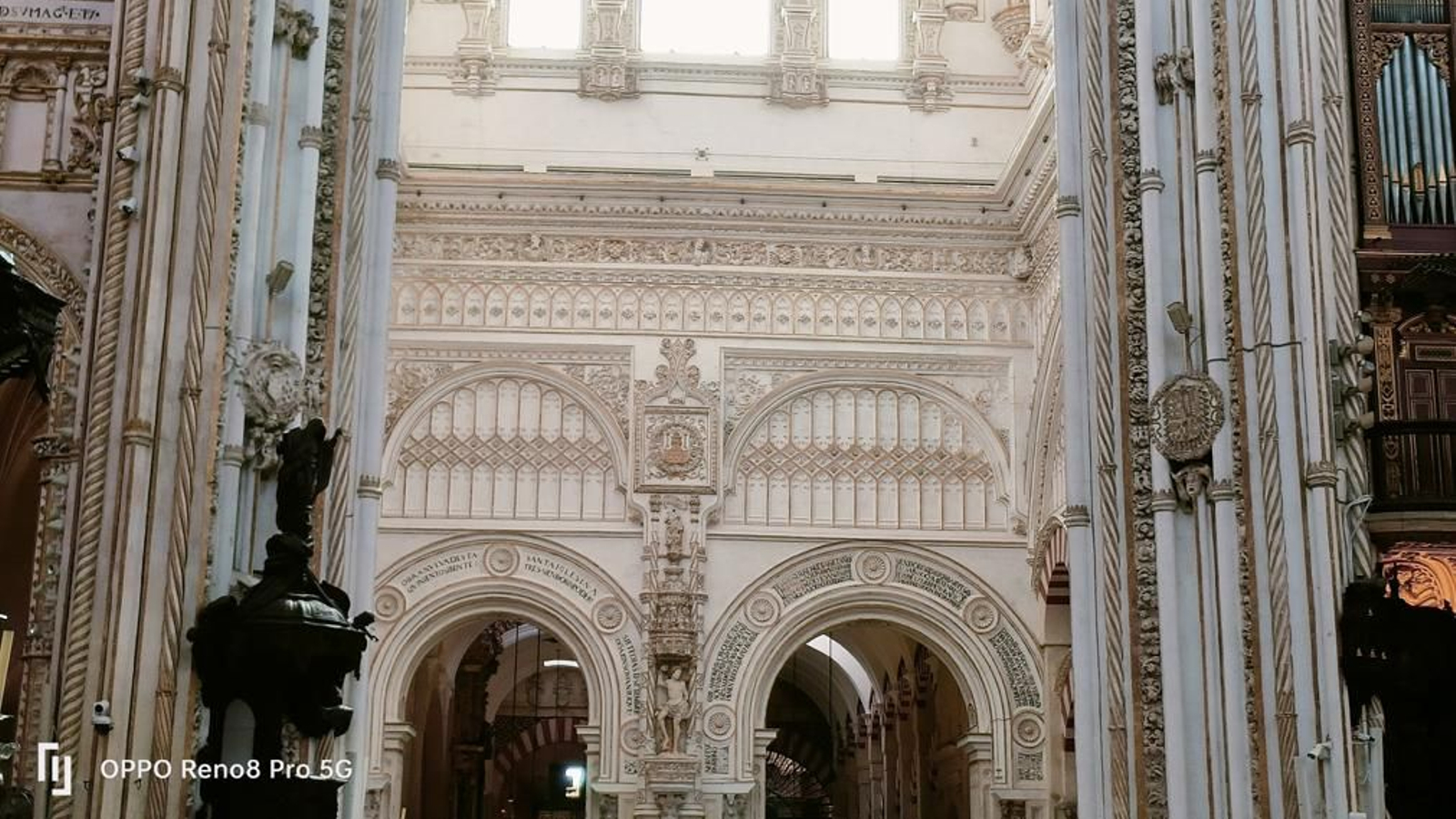 Foto de la Mezquita-Catedral de Córdoba tomada con el Oppo Reno 8 Pro