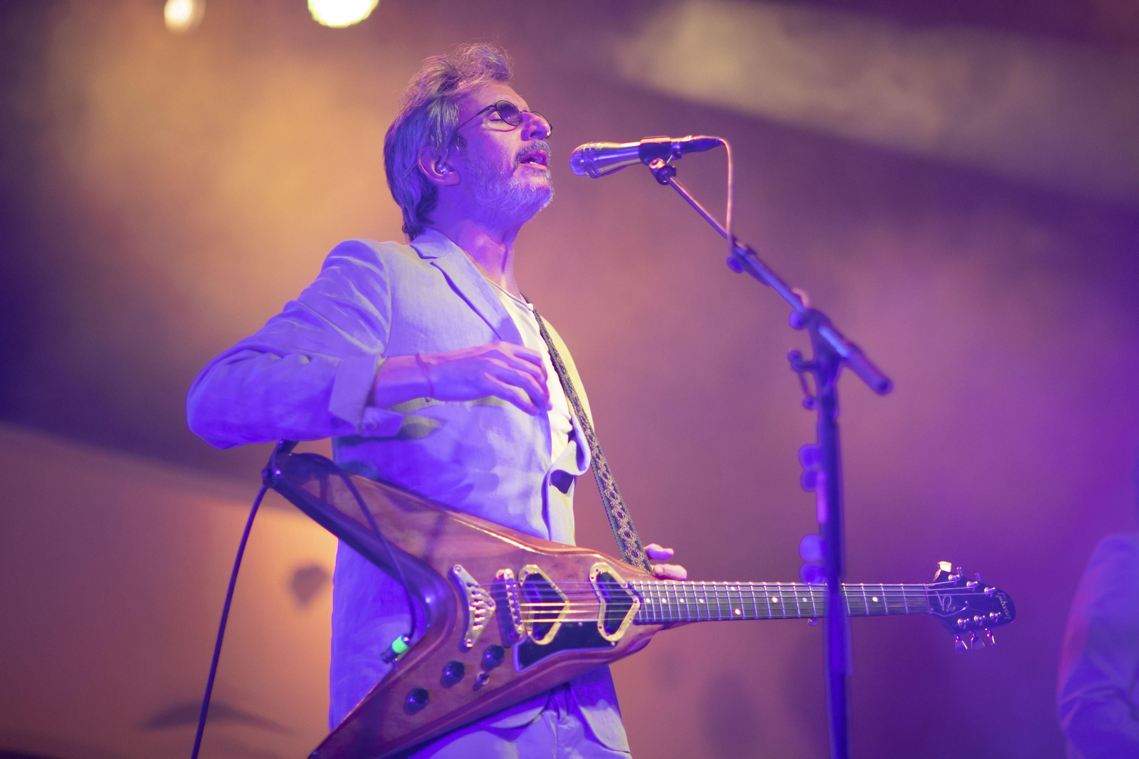 Las mejores fotos de la Noche en Blanco de Granada: del concierto de Xoel López a partidos de baloncesto