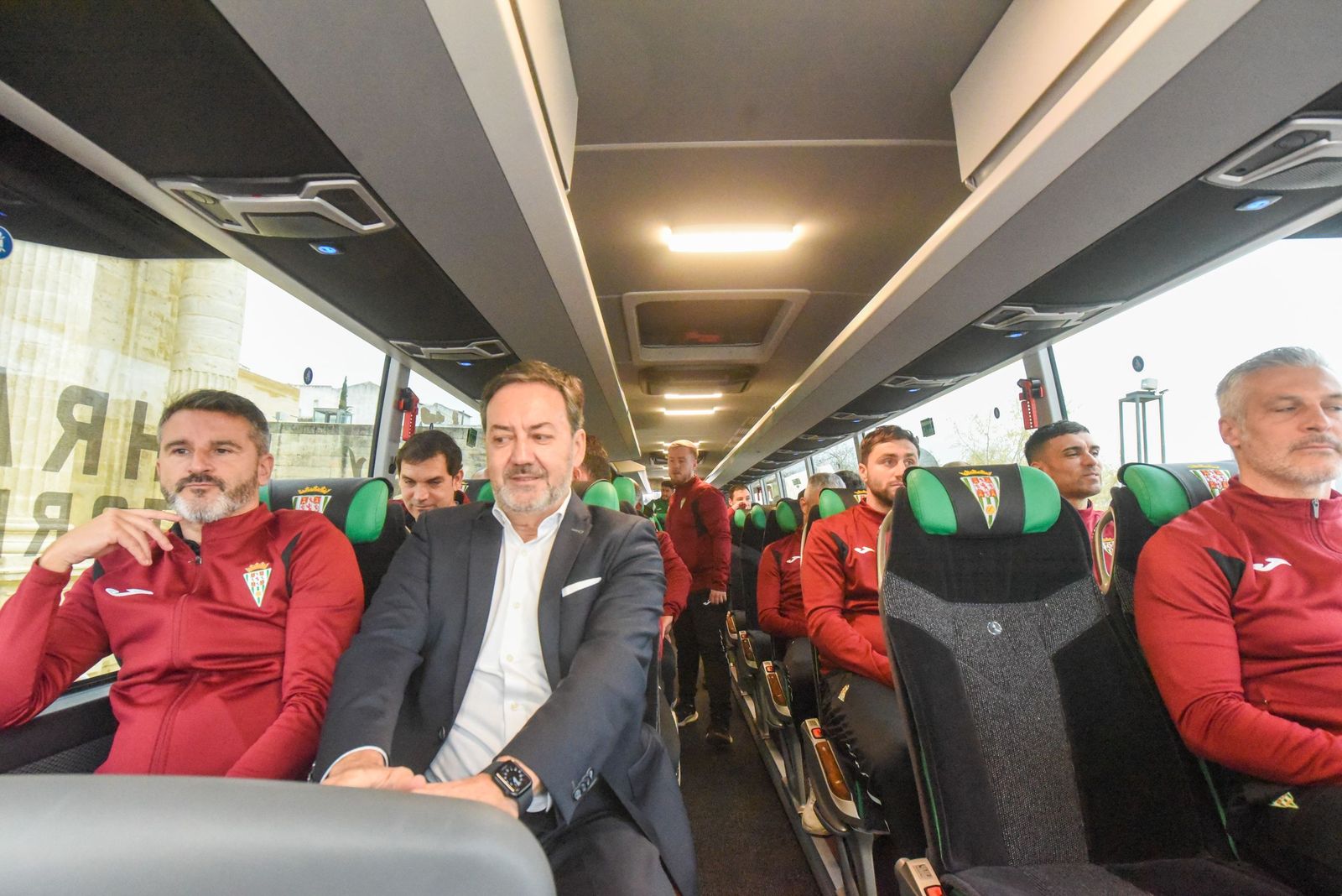 Las mejores fotos de la presentación del nuevo autobús del Córdoba CF