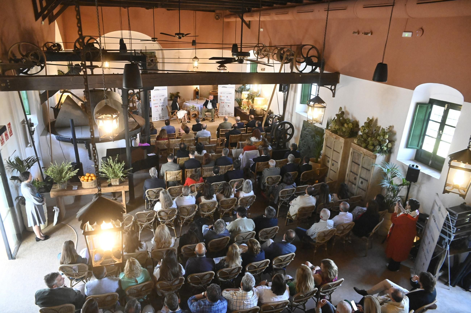 El Desayuno-coloquio por el 25 aniversario de 'El Día de Córdoba', en imágenes