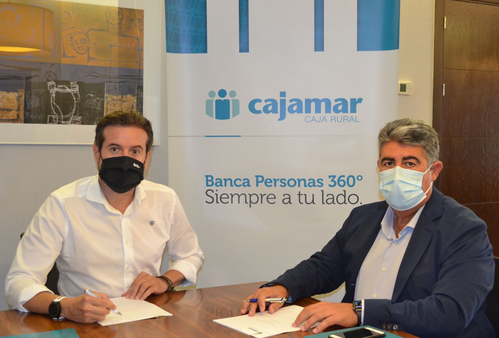 Firma convenio Ecogestiona y Cajamar.