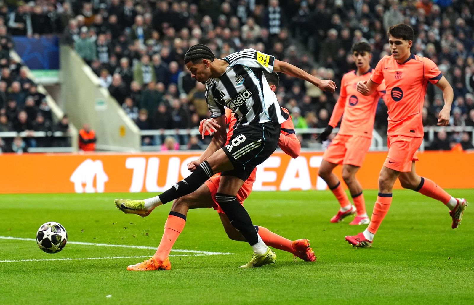 Las fotos del Newcastle-Barcelona