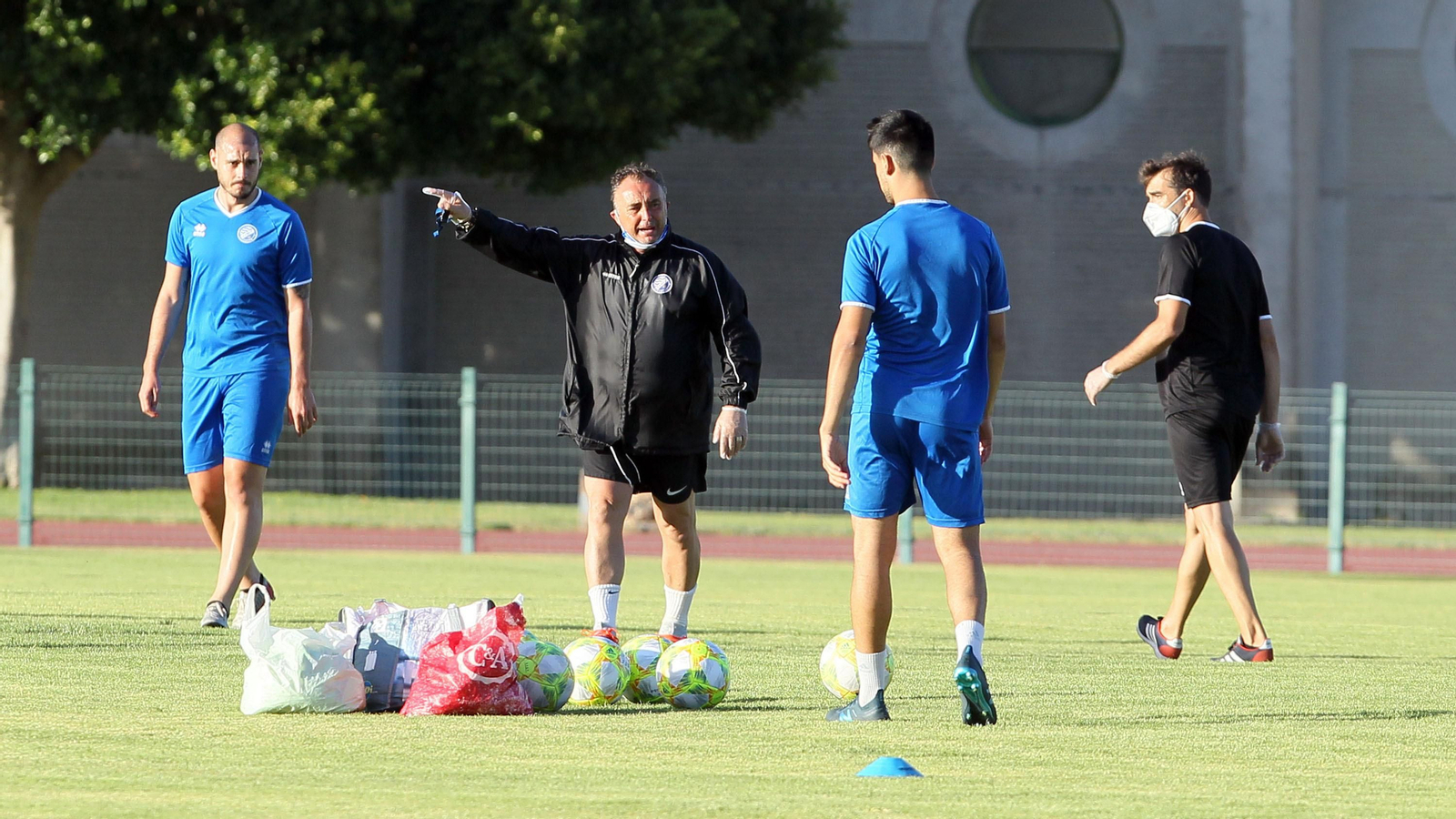 Primer entrenamiento del Xerez DFC en el Pepe Ravelo