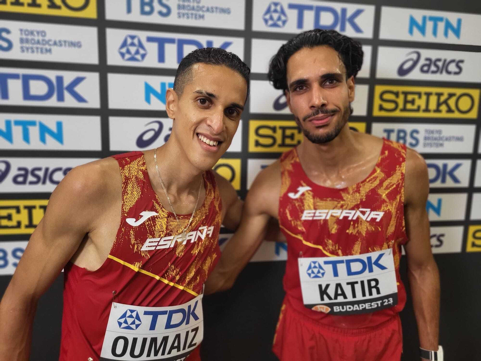 Ouassim Oumaiz y Mo Katir.