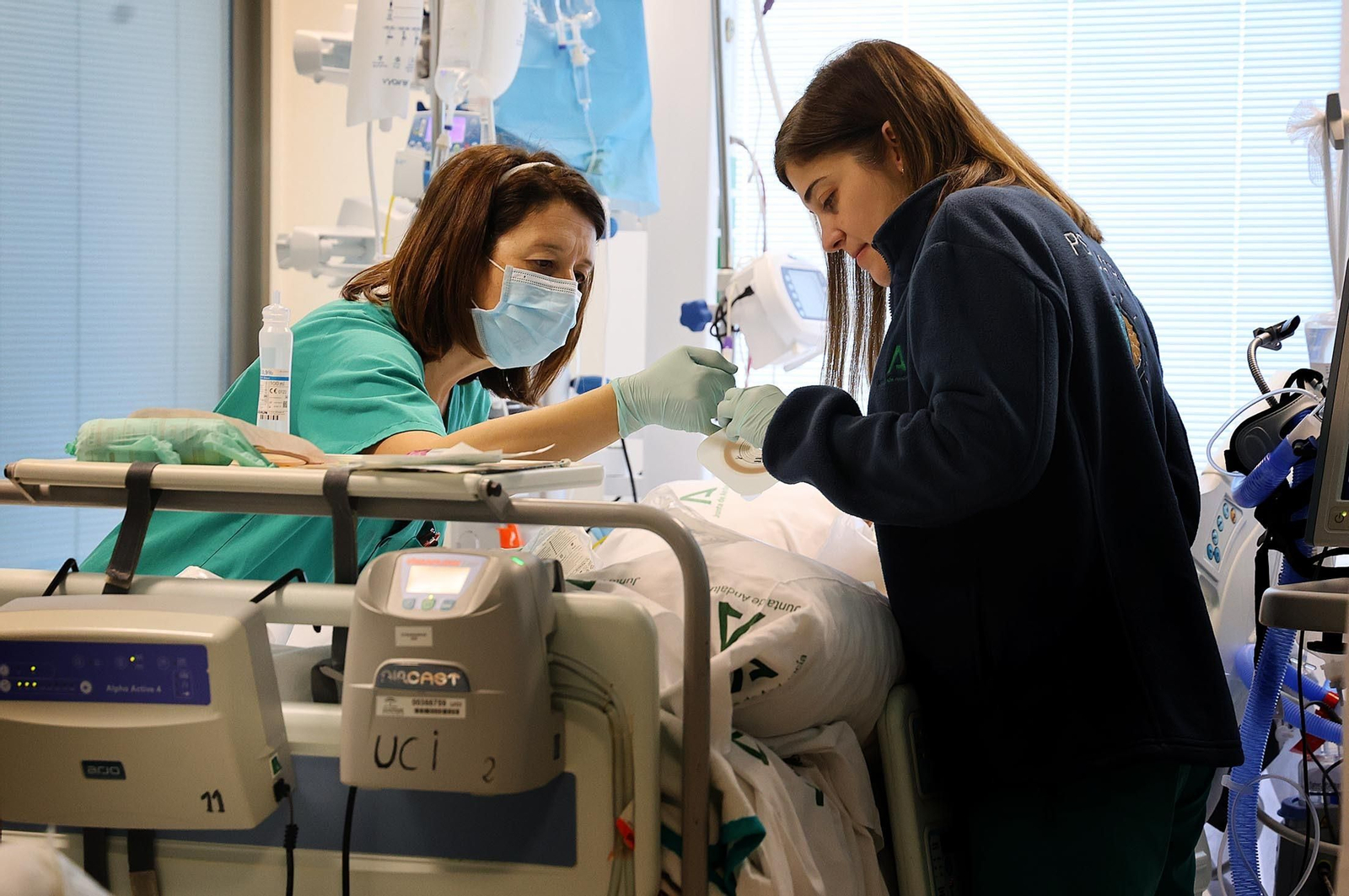 Imágenes de la UCI del Hospital Infanta Elena en Huelva