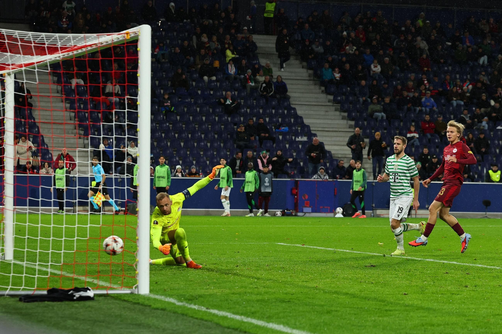 Salzburgo-Ferencvaros (28).jpg