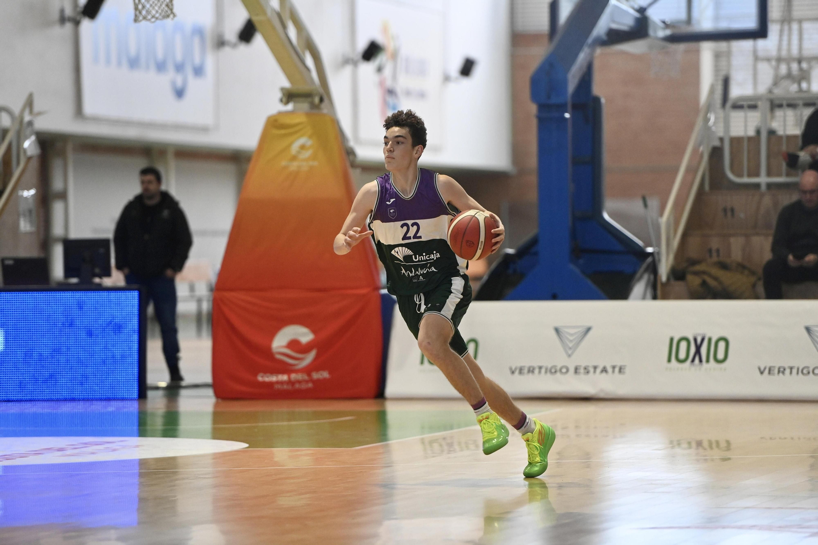 El Unicaja vence al Enrique Soler en la Liga EBA