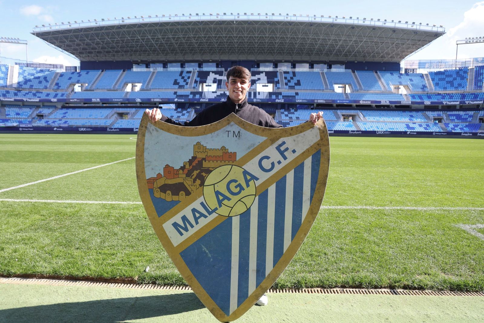 La entrevista a Izan Merino, en fotos