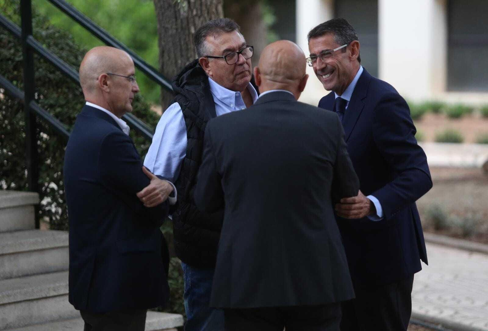 Masivo y emotivo último adiós a José María Martín Urbano