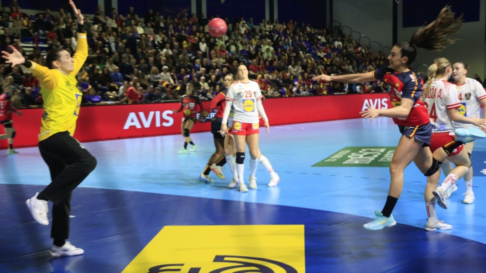 Uno de los goles de Jennfer Gutiérrez ante Austria, este sábado en Algeciras