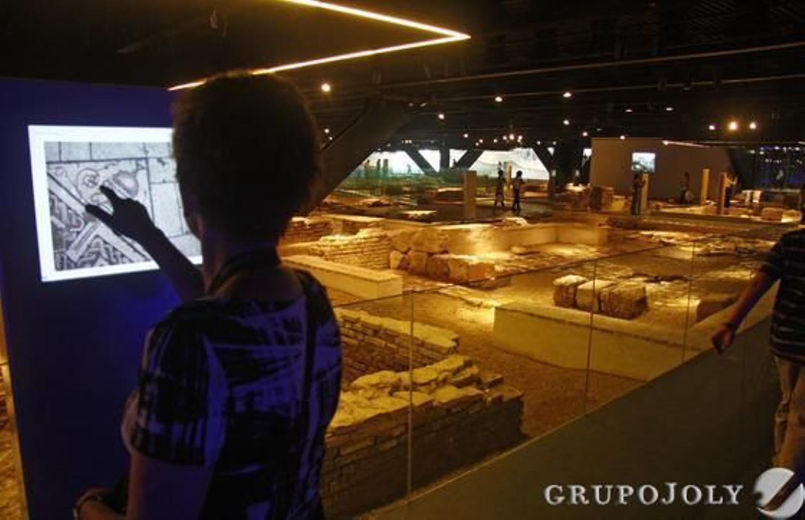 El conjunto arqueológico abre sus puertas sin el Tesoro del Carambolo.

Foto: B.Vargas
