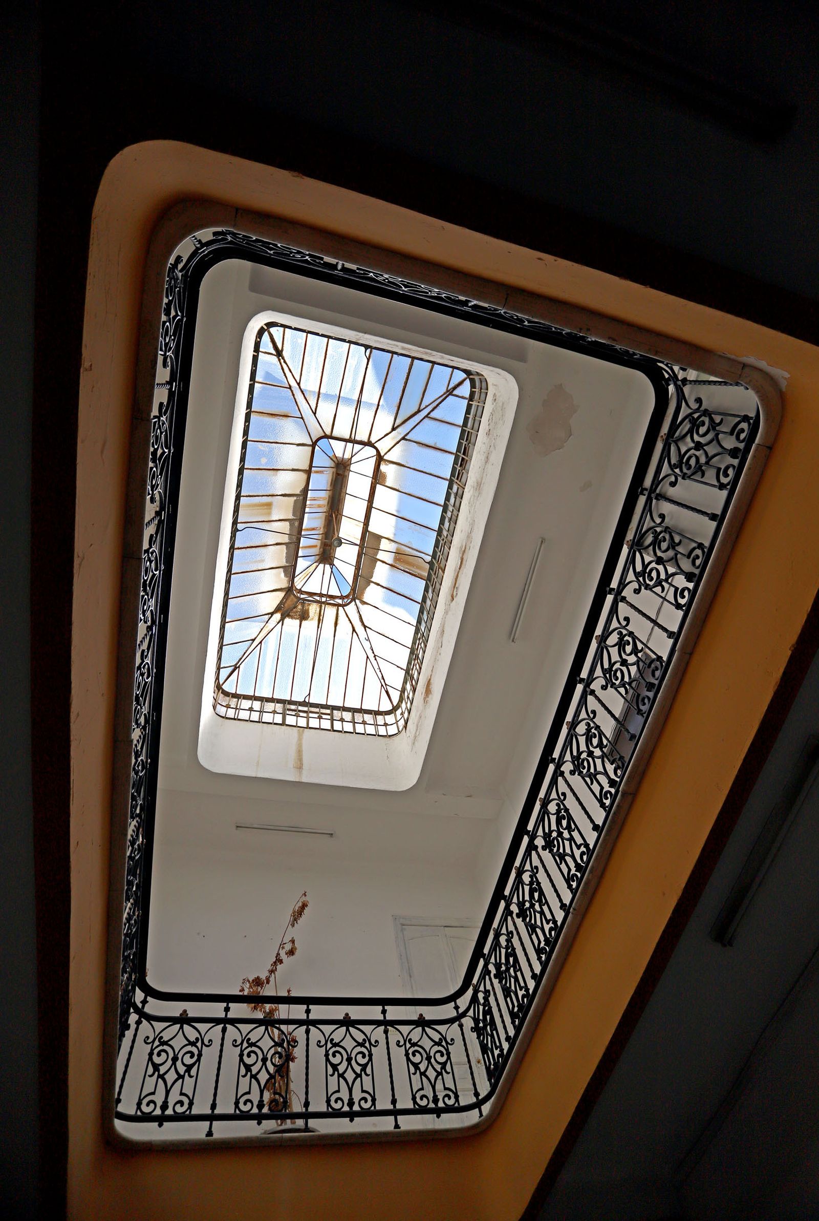 Imágenes del edificio de la calle Berdigón 3 en Huelva