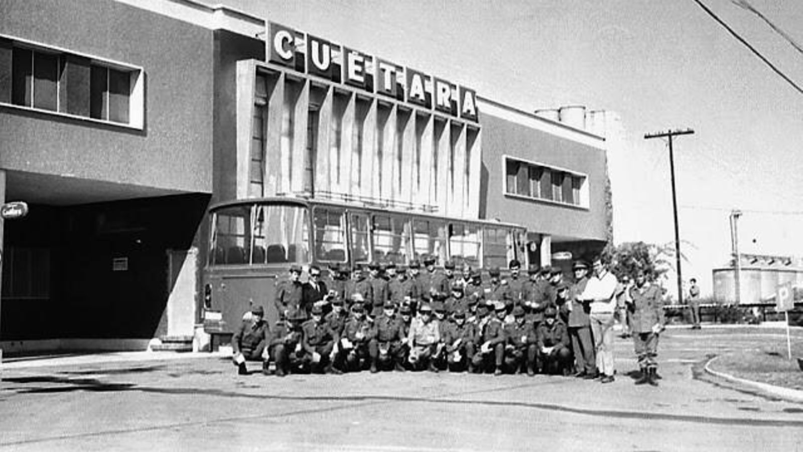 Antigua imagen de la fábrica, cuando pertenecía a otra marca.