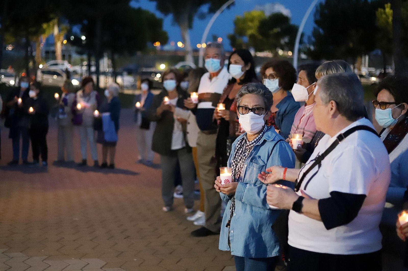 Imágenes del acto de sensibilización de Cáritas #NadieSinHogar