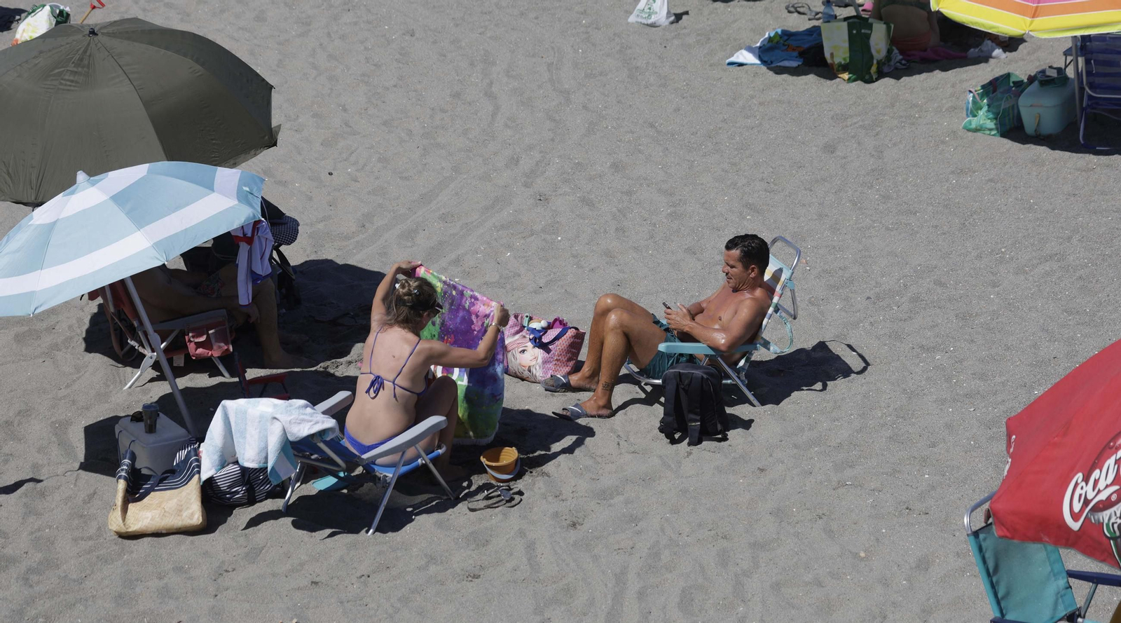 Fotos del primer domingo de julio en las playas de La Línea