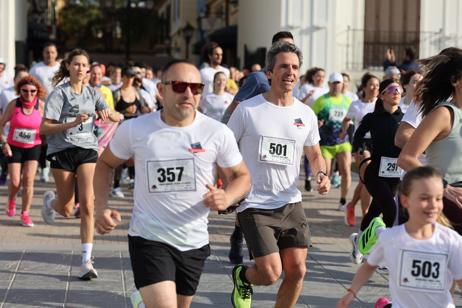 La Carrera Solidaria por el Día de la Mujer McArthurGlen, en fotos