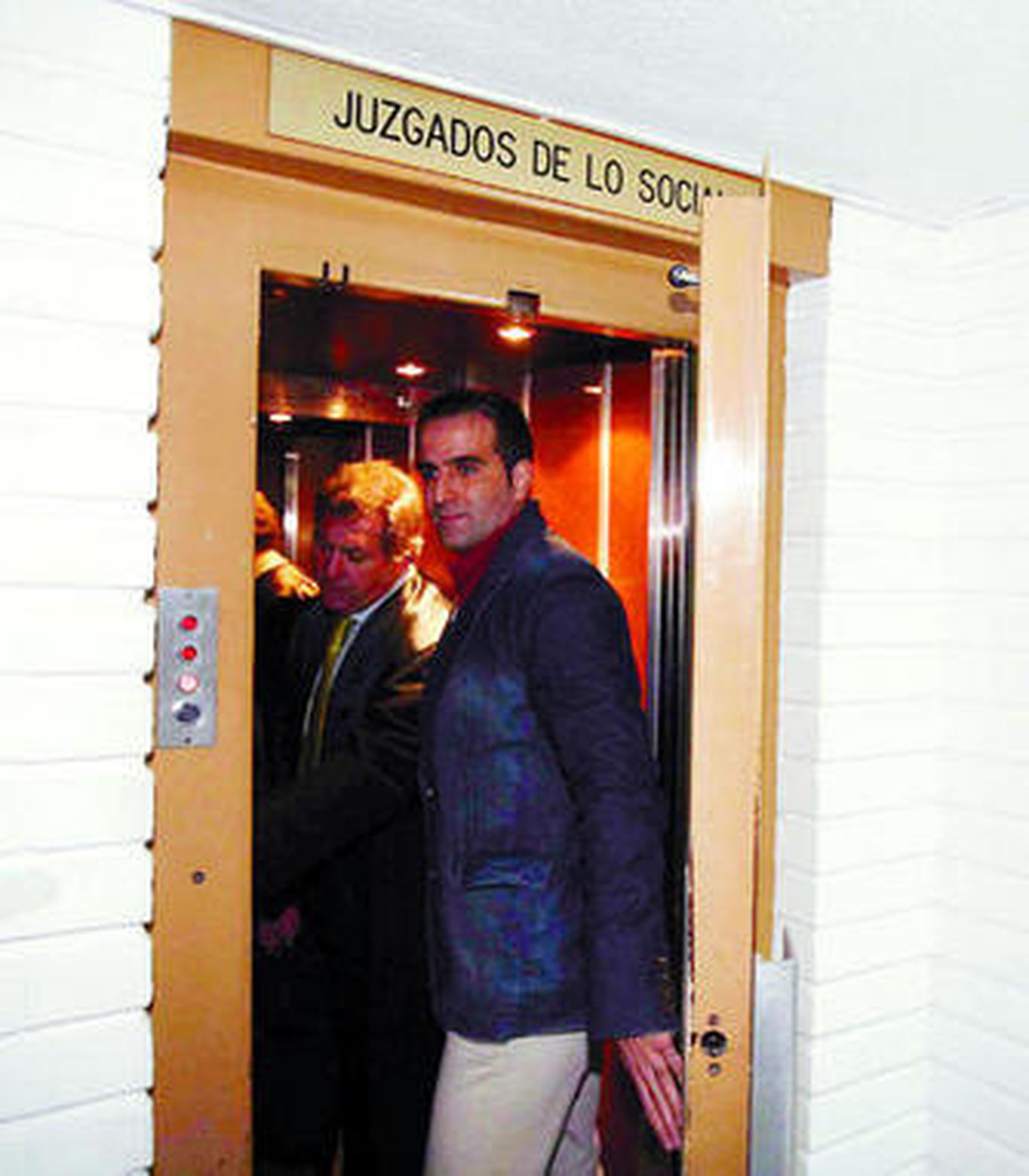 Fuentes, durante una vista en el Juzgado de lo Social.