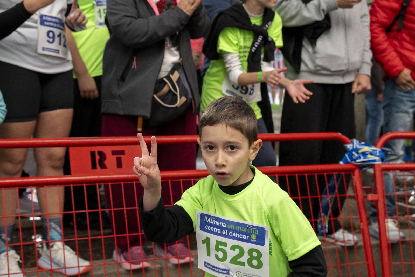 Almería corre unida contra el cáncer en una jornada solidaria