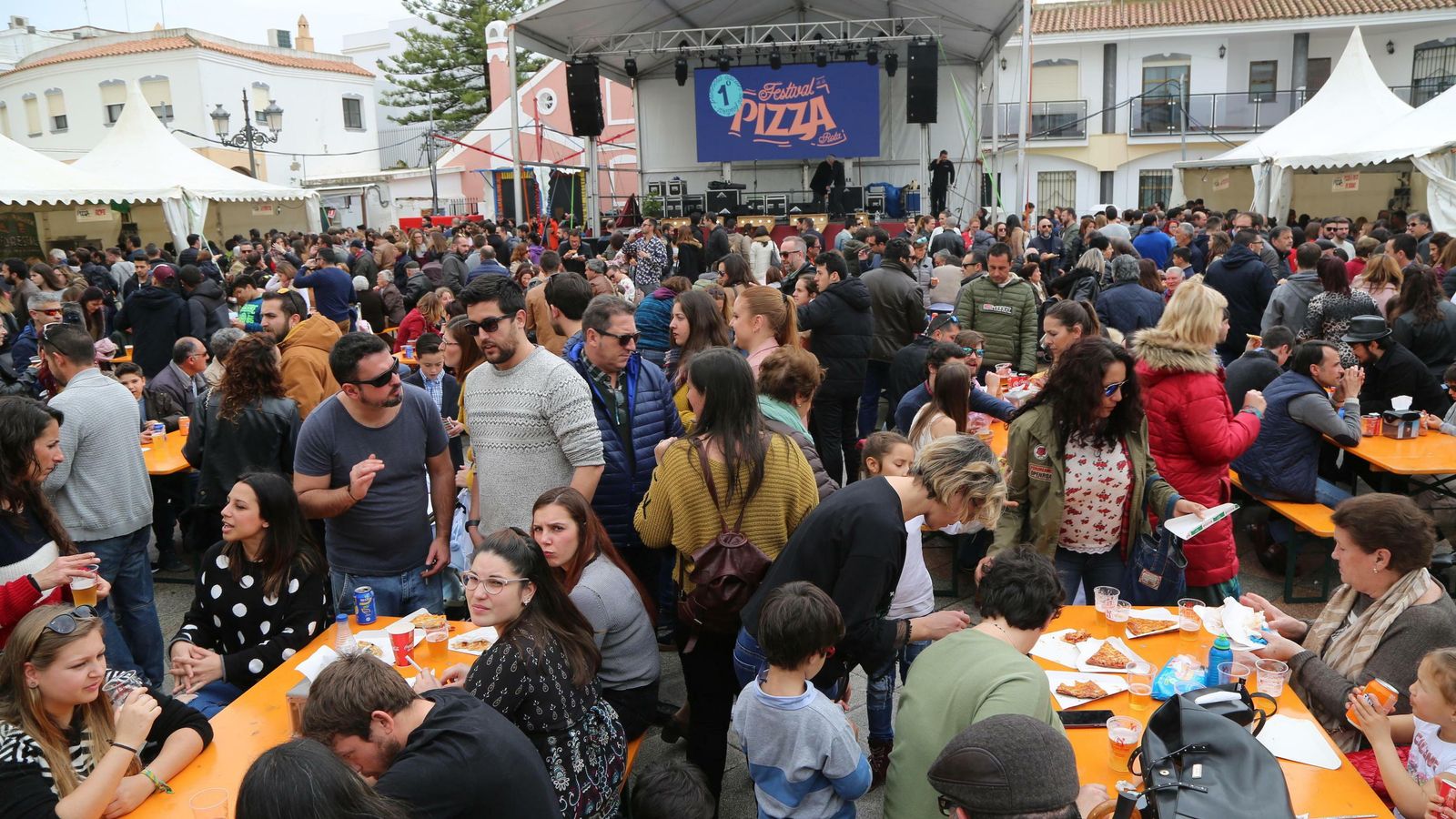 Primera edición del Festival de la Pizza. Primera edición del Festival de la Pizza.