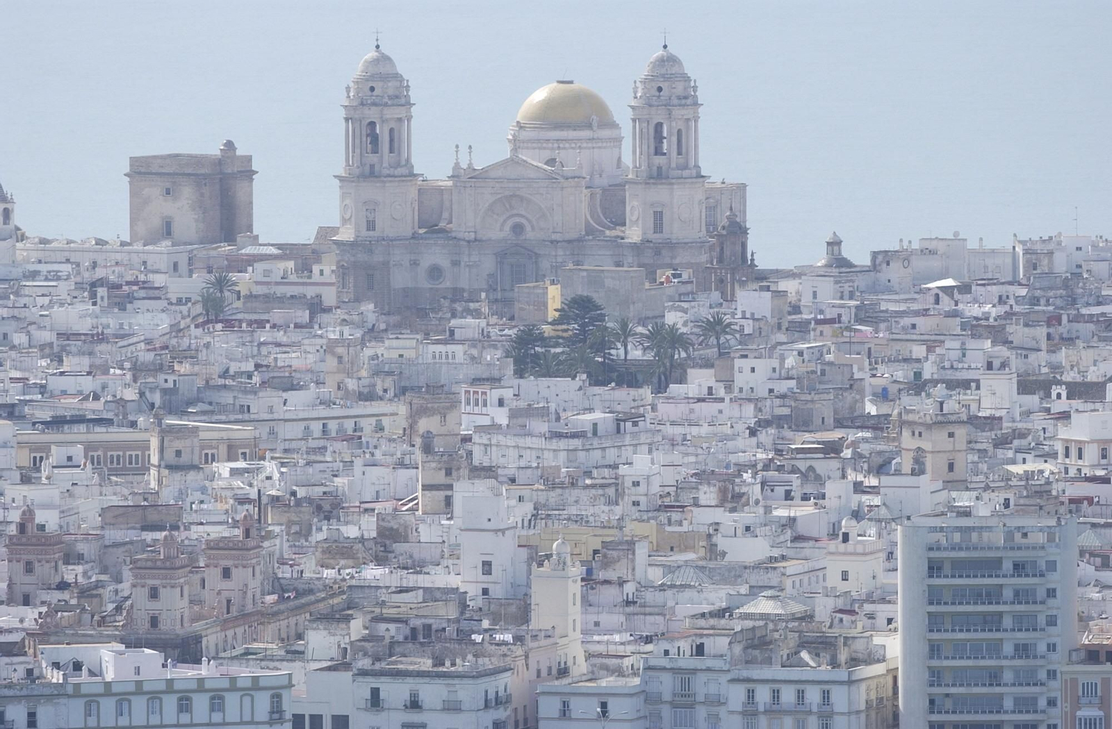 Vista general del casco histórico de Cádiz.