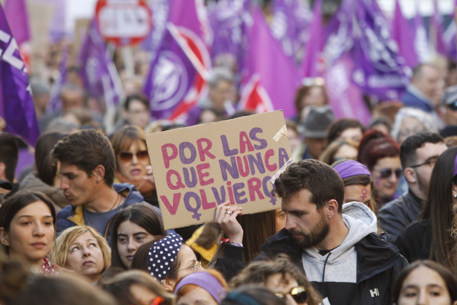 Fotogalería manifestación Día Internacional de la Mujer