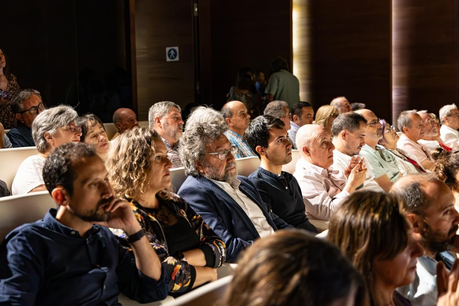 Asi ha sido el homenaje a Arturo Ruiz.